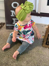 Avacado Shimmer Ruffle Headband