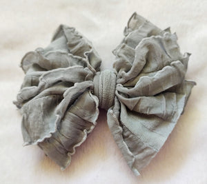 Gray Ruffle Bows/Piggies