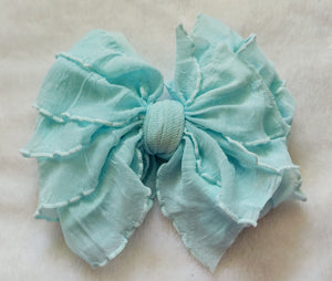 Aqua Ruffle Bows/Piggies