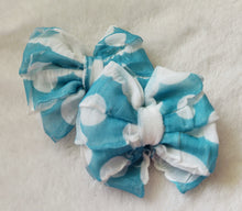 Blue Polka-dots Ruffle Bows/Piggies