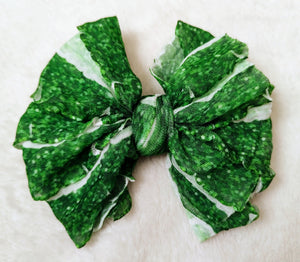 Green Glitter Ruffle Bows/Piggies